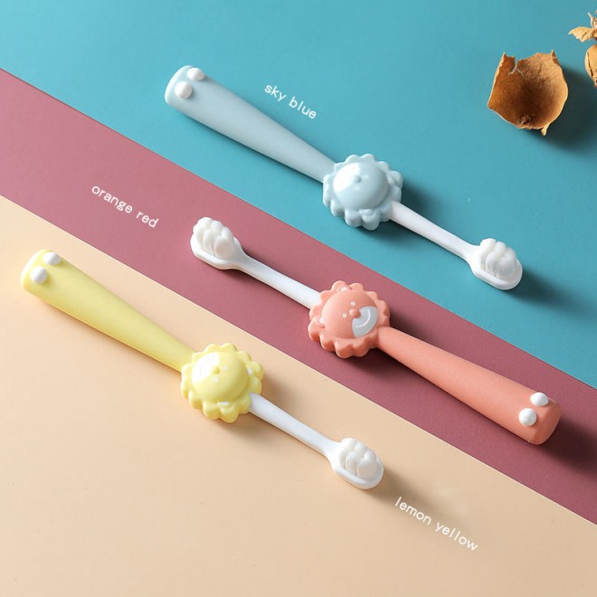 High-quality soft-bristled children's toothbrush
