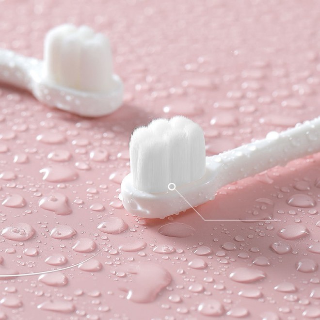 High-quality soft-bristled children's toothbrush