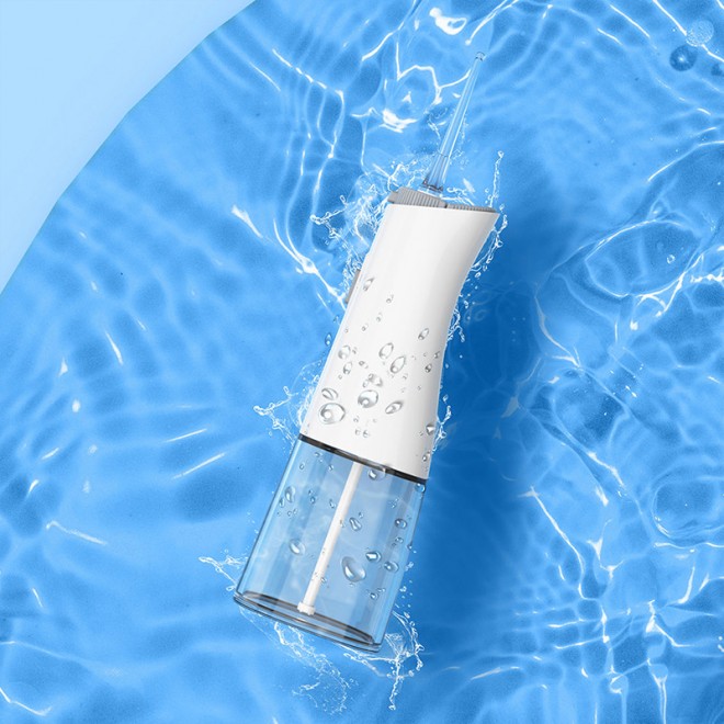 Household battery-powered electric water flosser