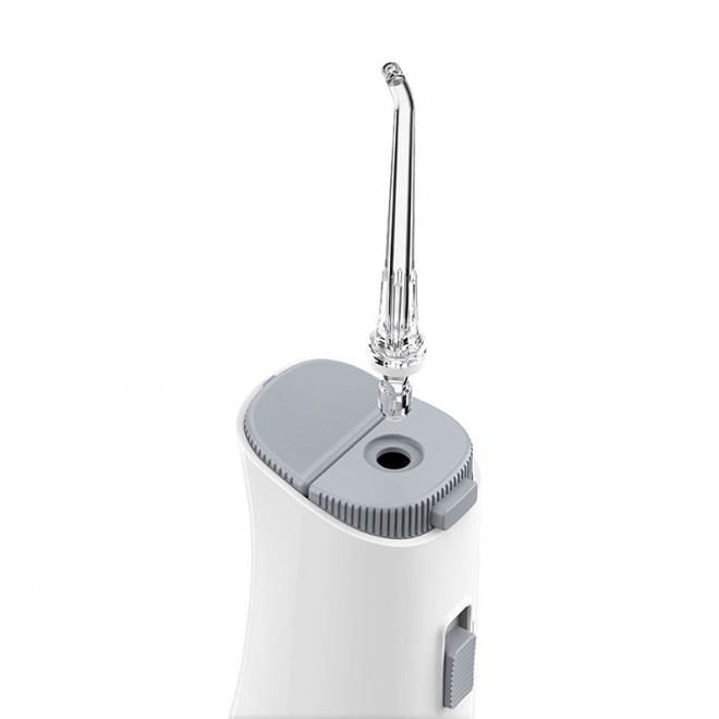 Household battery-powered electric water flosser
