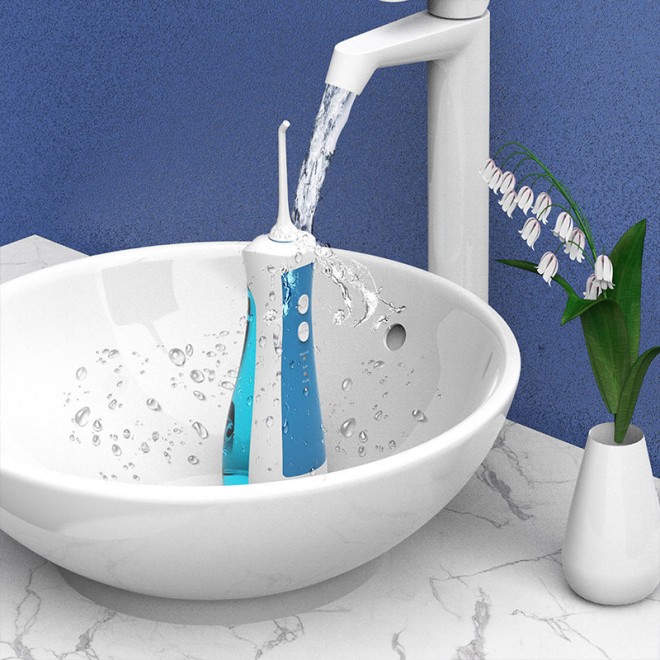 Portable three cleaning modes electric water flosser