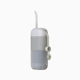 Simple pull-out water tank electric water flosser